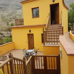 https://la-pimentera.in-canary-islands.com